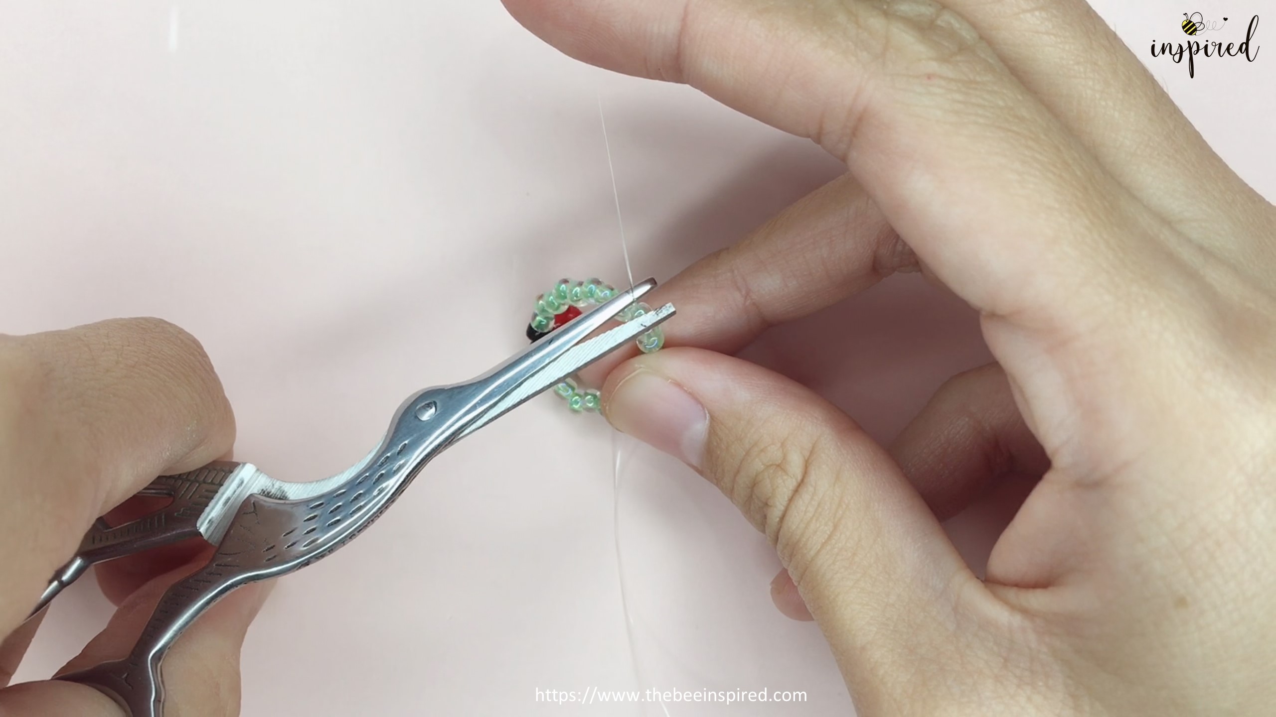 วิธีร้อยแหวนลูกปัดเต่าทอง ง่ายๆ สไตล์เกาหลี - How to Make Ladybug Beaded Ring_16