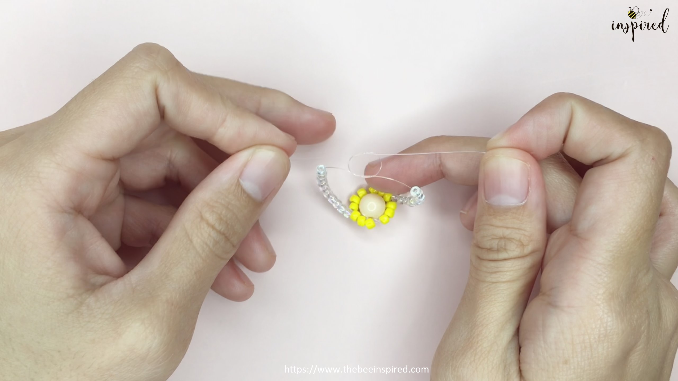 สอนร้อยแหวนลูกปัดดอกทานตะวัน ทำง่ายๆ สไตล์เกาหลี - How to Make Sunflower Beaded Ring_17