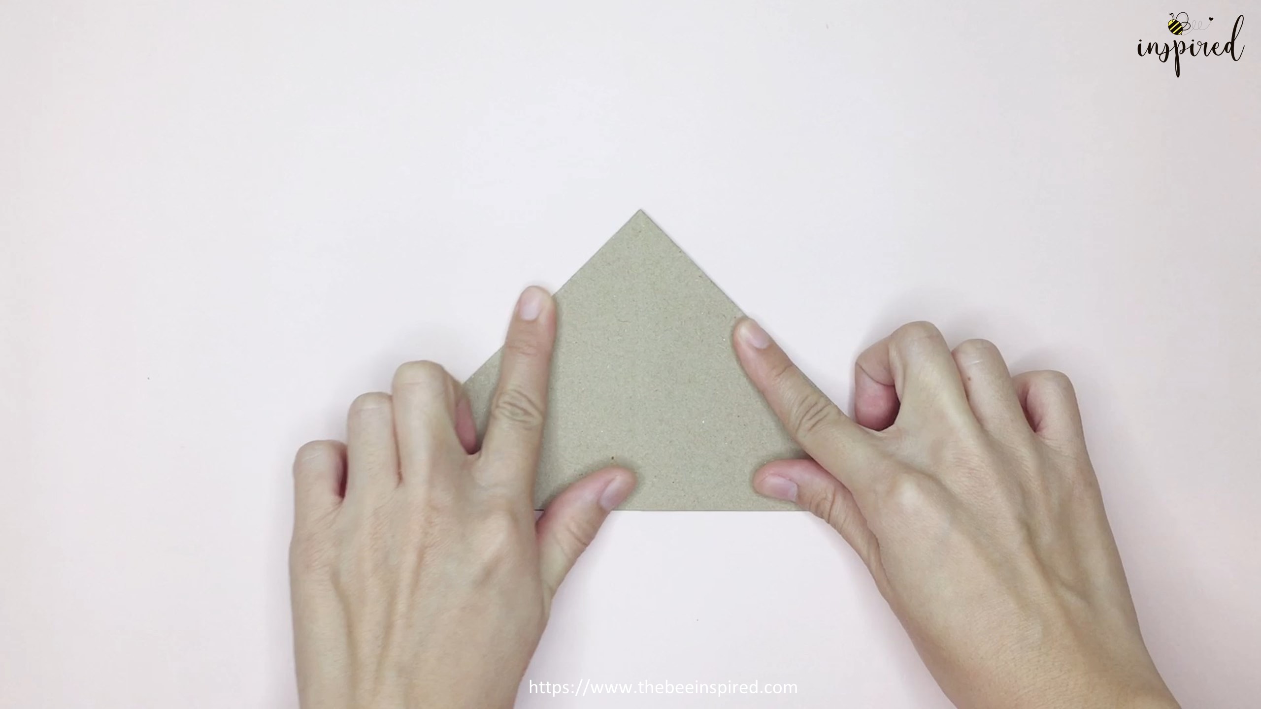 DIY Origami Paper Gift Box Packaging_10
