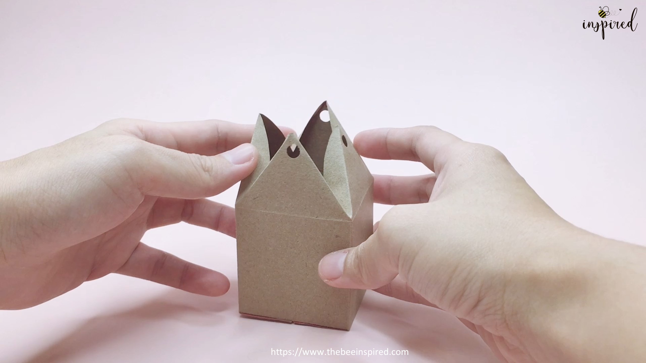 DIY Pyramid Top Paper Gift Box Packaging_30