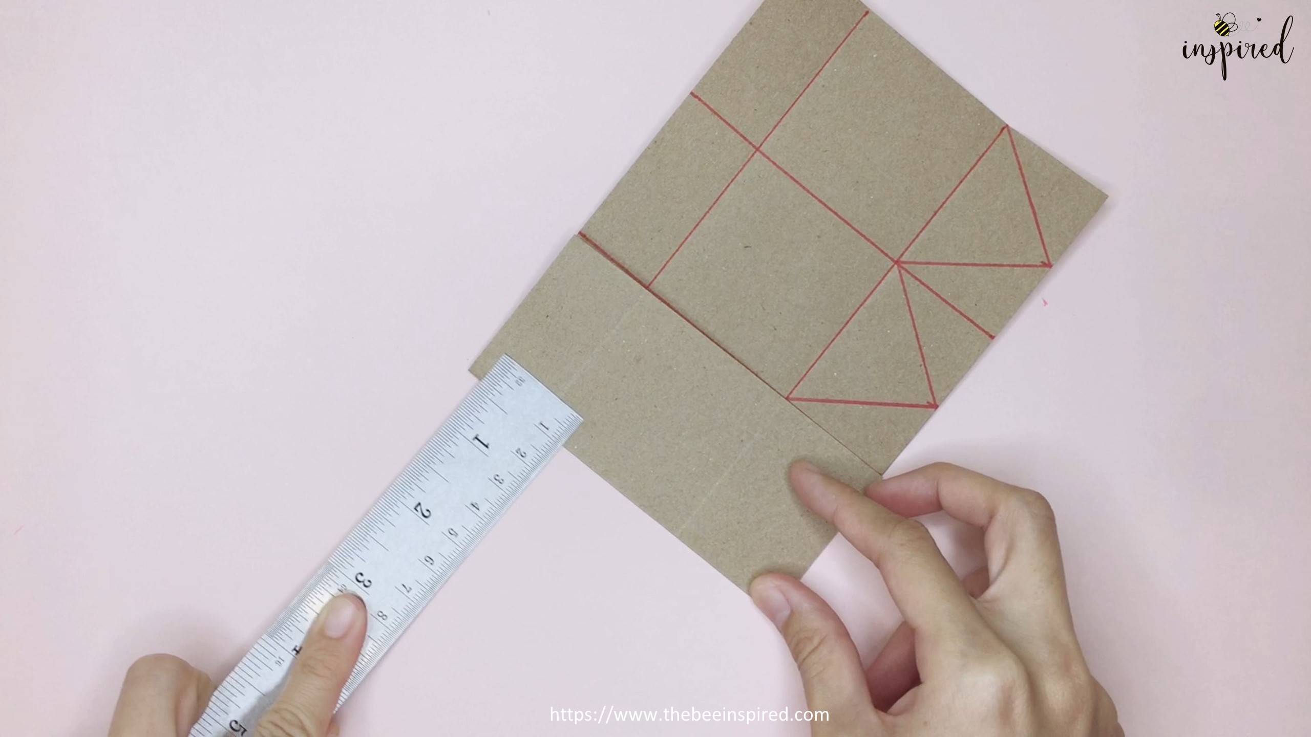 DIY Pyramid Top Paper Gift Box Packaging_9