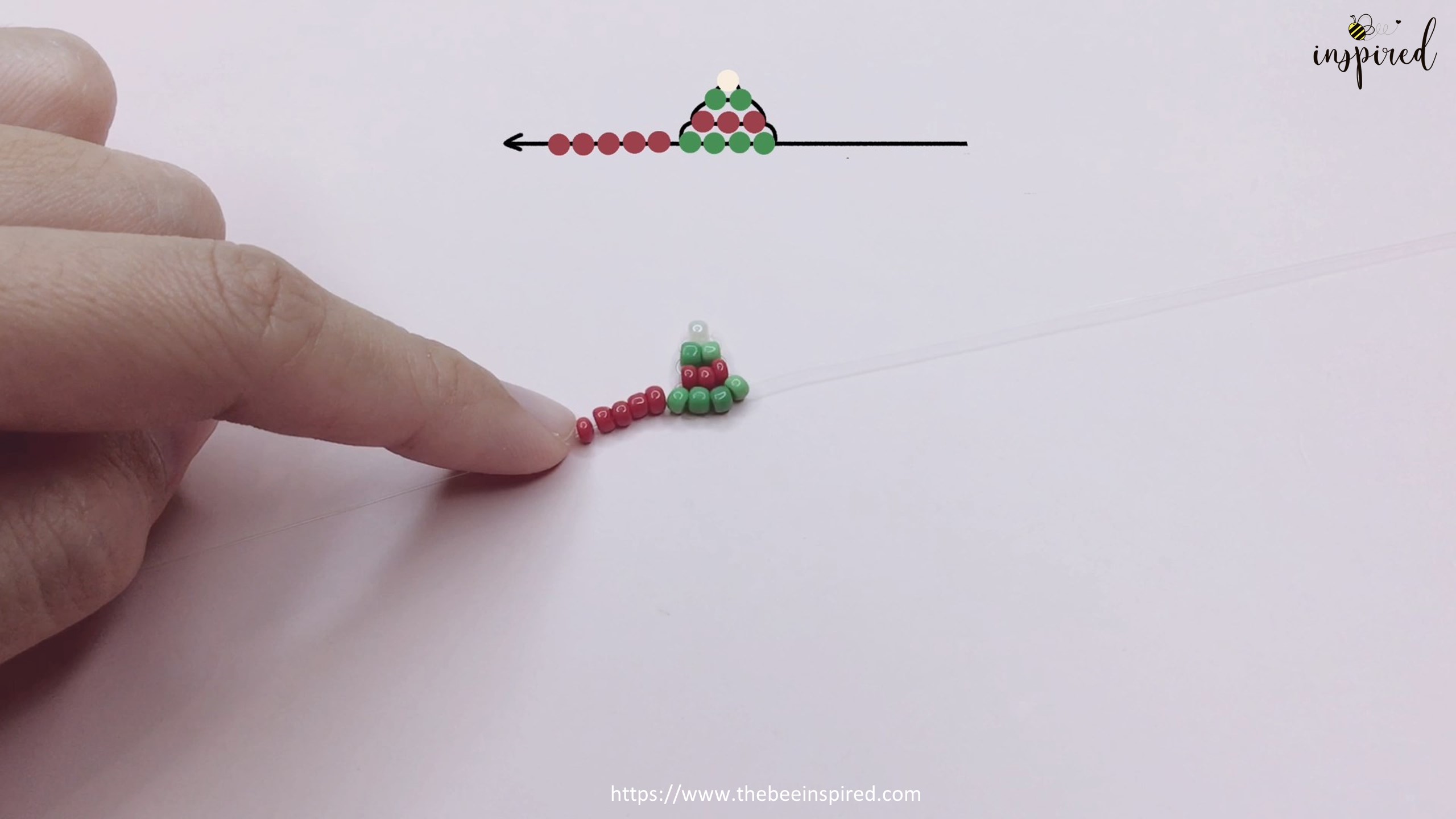 How to Make Christmas Tree Beaded Ring for Christmas_11