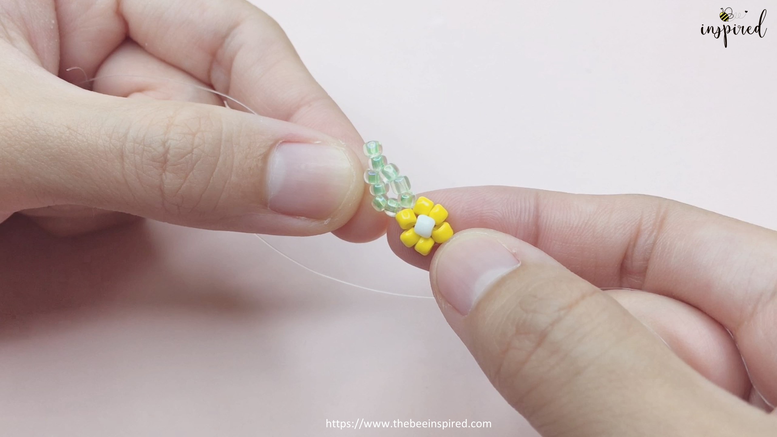 How to Make Daisy Flower with Leaf Beaded Ring_13