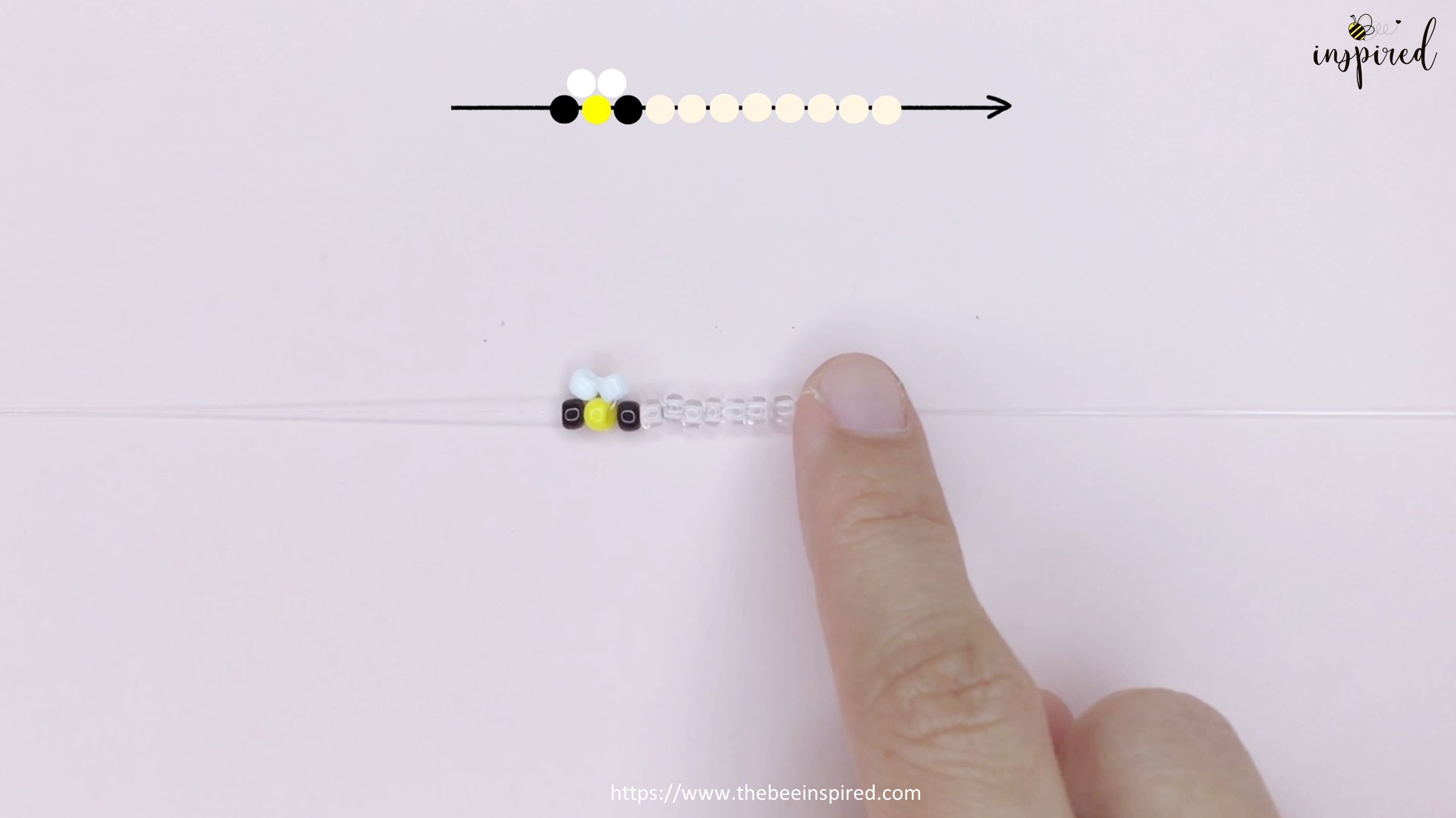 How to Make Bee Beaded Bracelet Jewelry_5