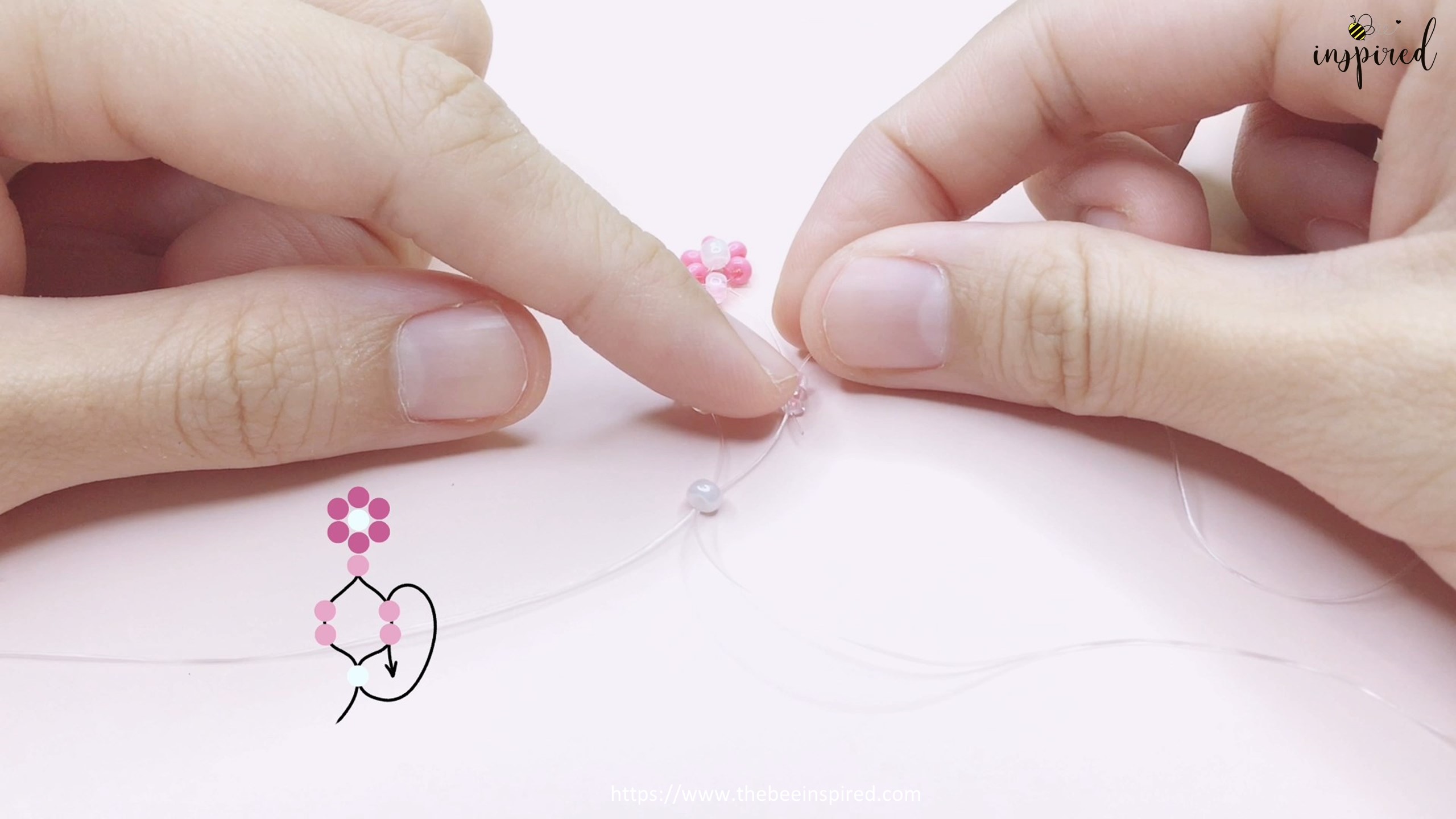 How to Make Daisy Flower Beaded Bracelet Jewelry_13