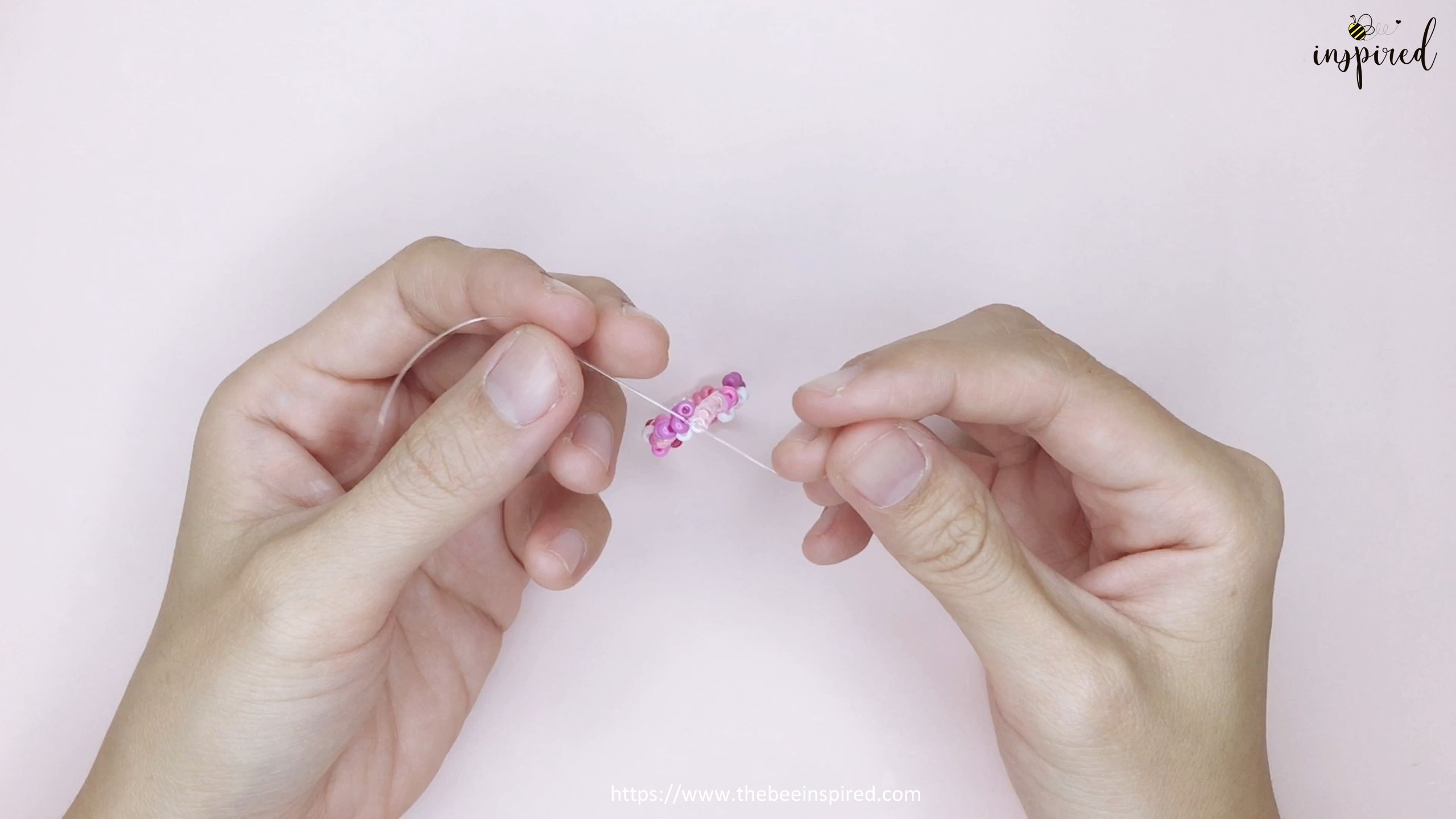 How to Make Daisy Flower Beaded Bracelet Jewelry_18