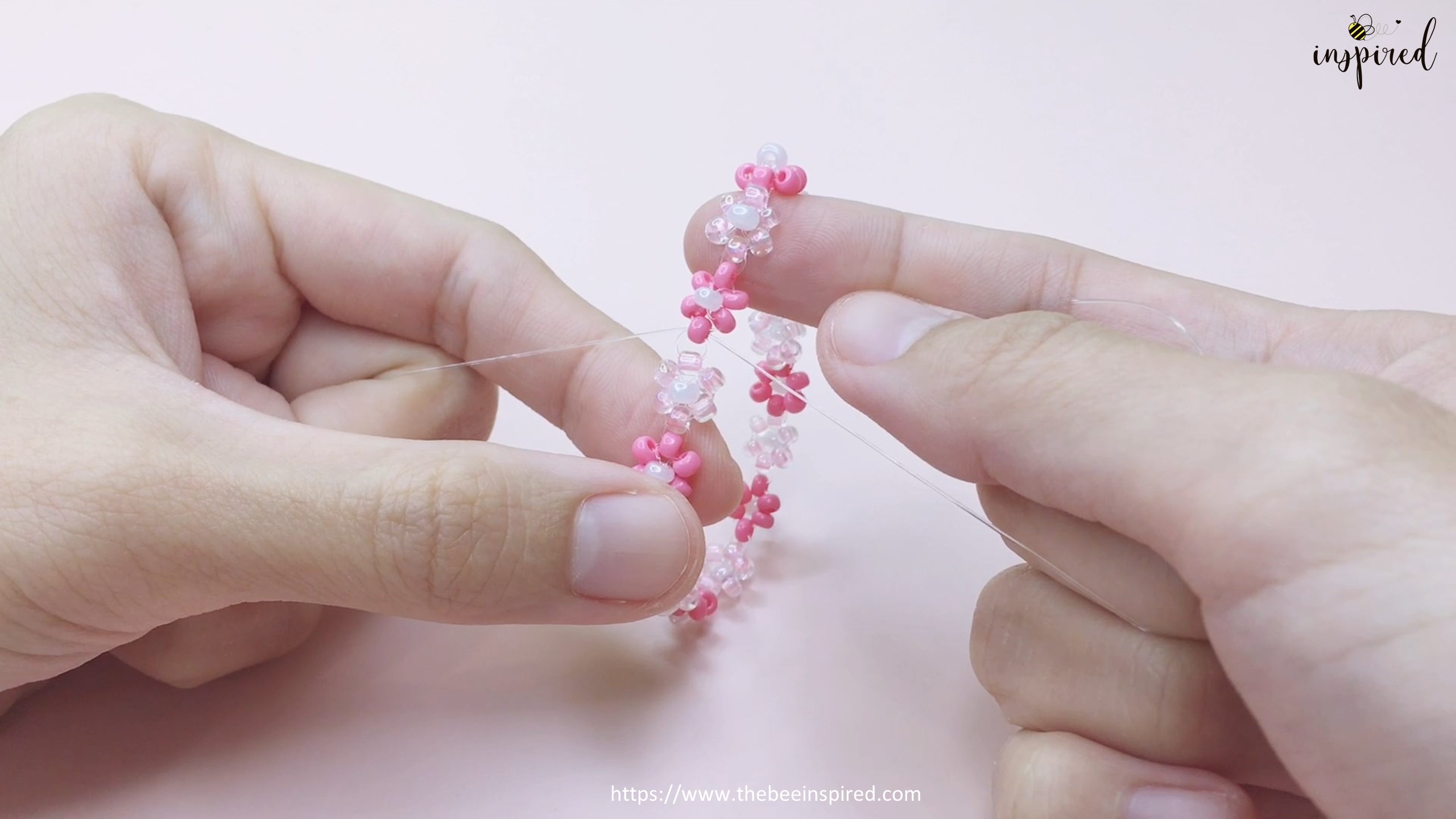 How to Make Daisy Flower Beaded Bracelet Jewelry_20
