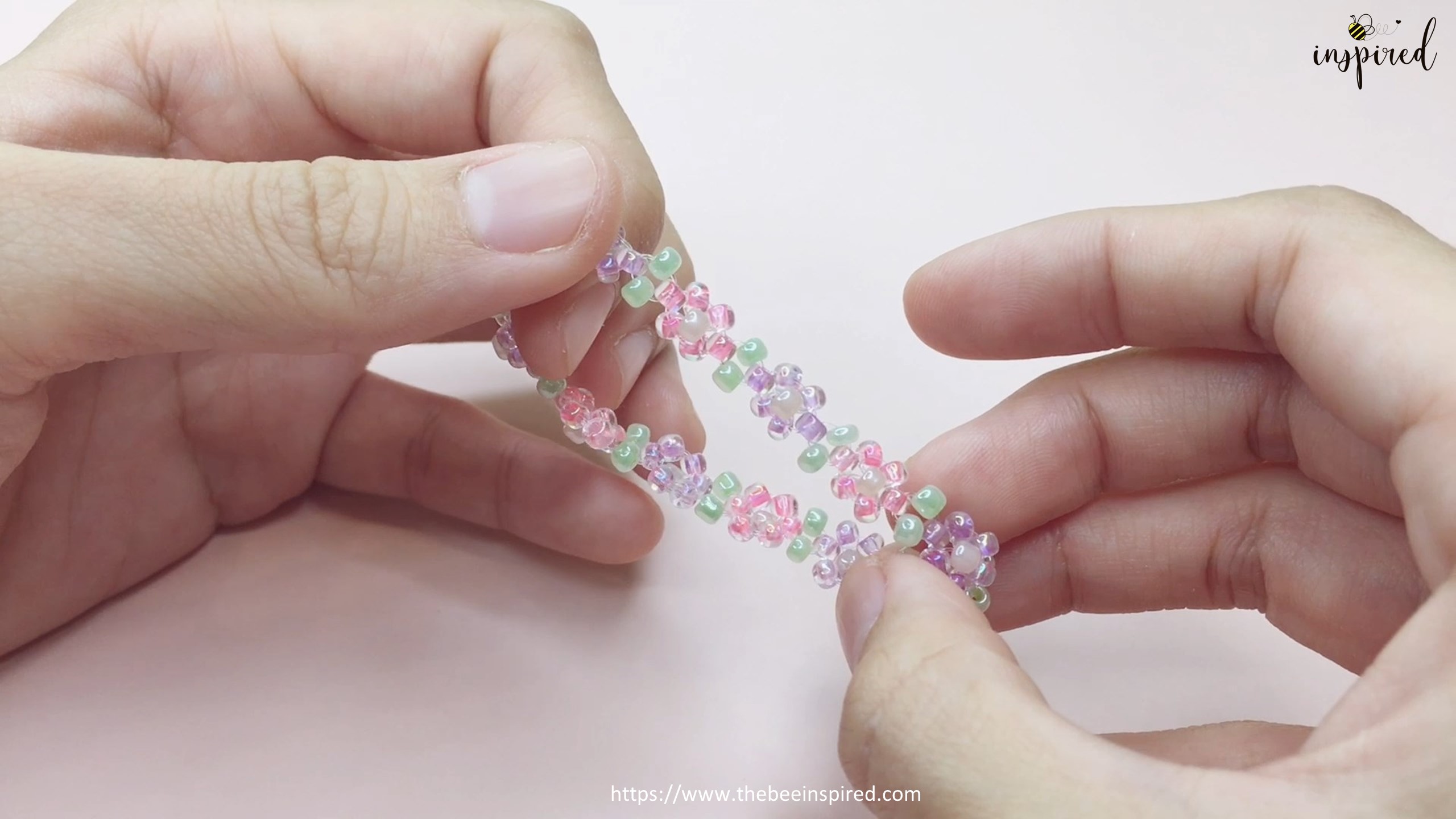 How to Make Daisy Flower _ Leave Beaded Bracelet Jewelry_31