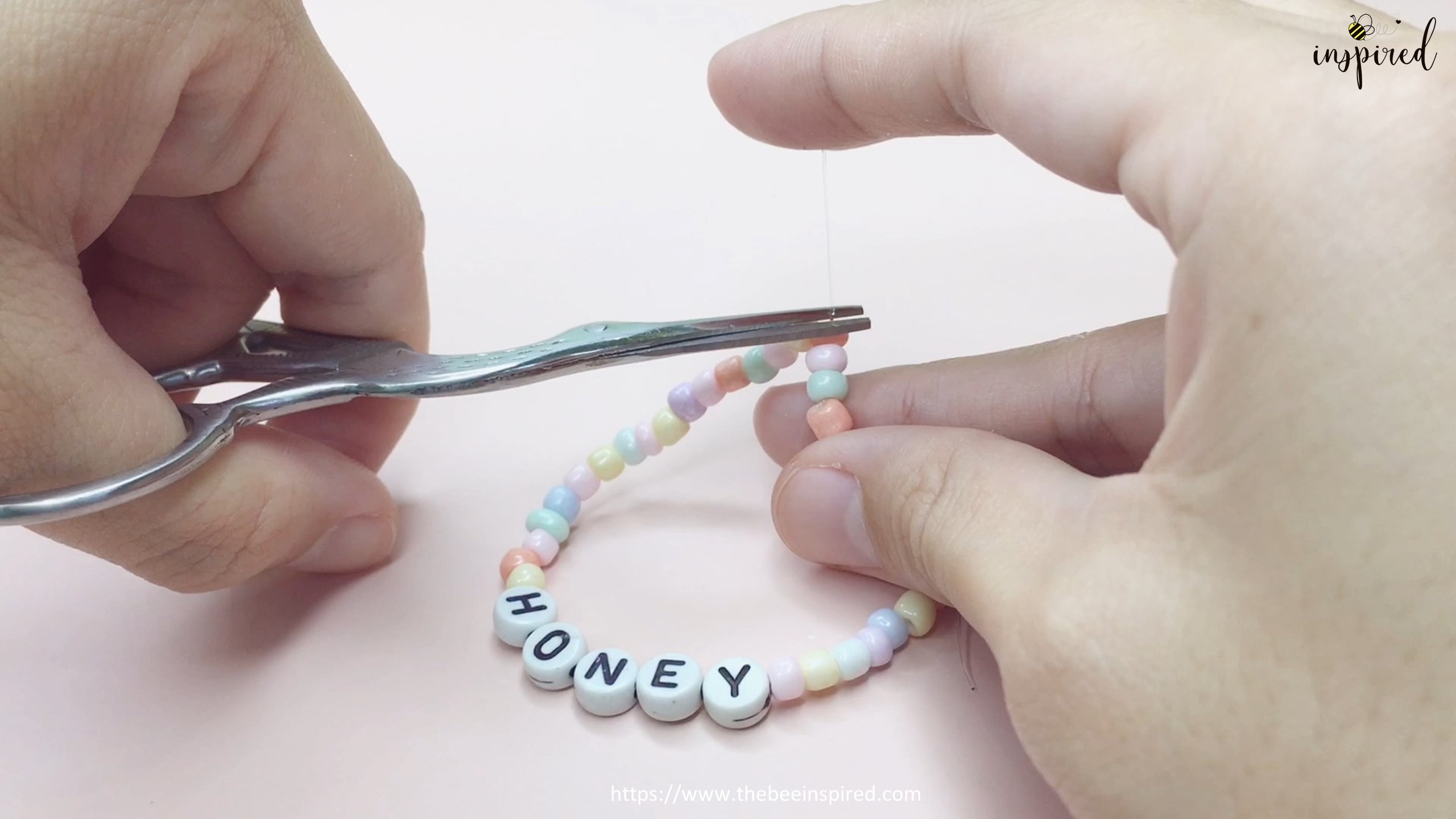 How to Make Letter Beaded Bracelet_6